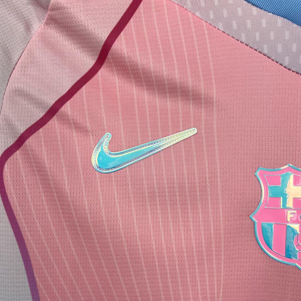 MAILLOT FC BARCELONE CONCEPT 2025/2026 - Image 2