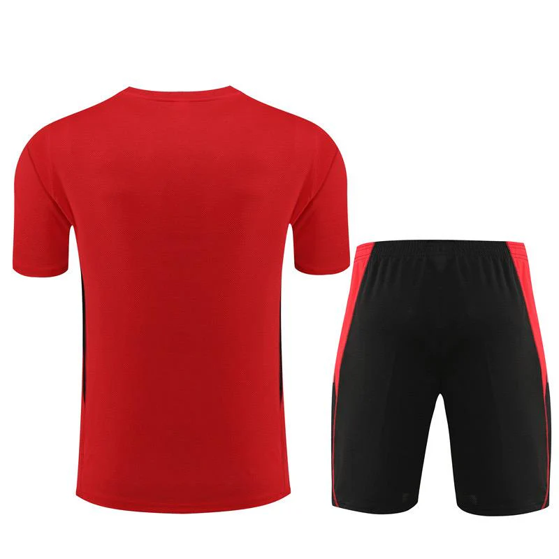 TRAINING MANCHESTER UNITED 2023-2024 - Image 2