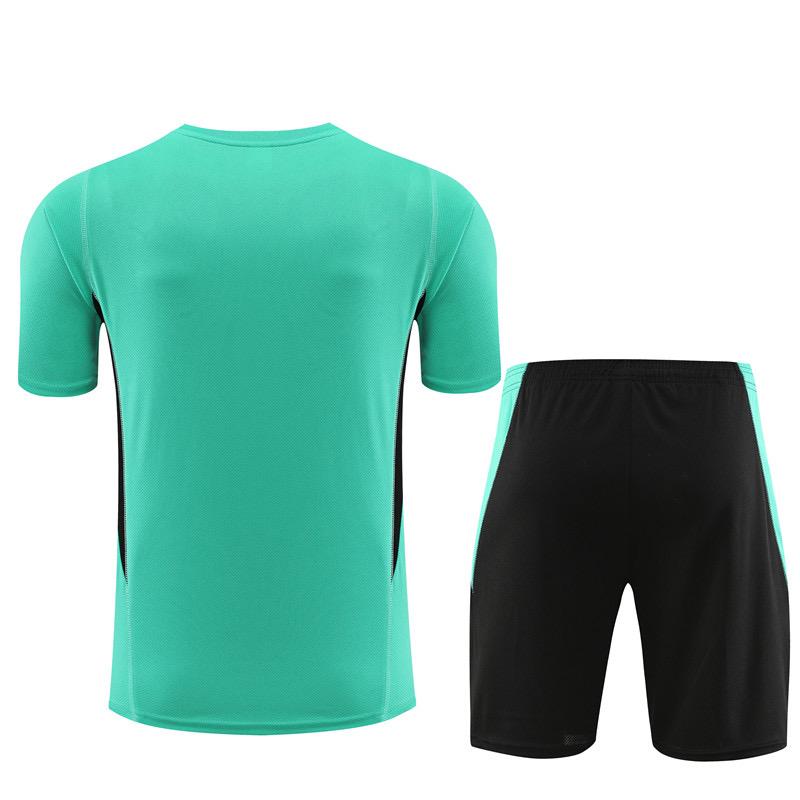 TRAINING MANCHESTER UNITED 2023-2024 - Image 2
