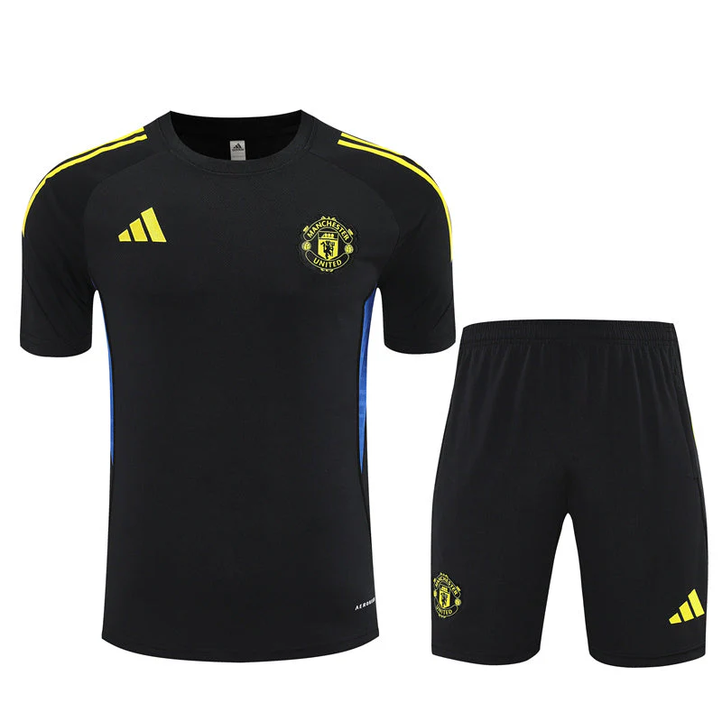 TRAINING MANCHESTER UNITED 2025/2026